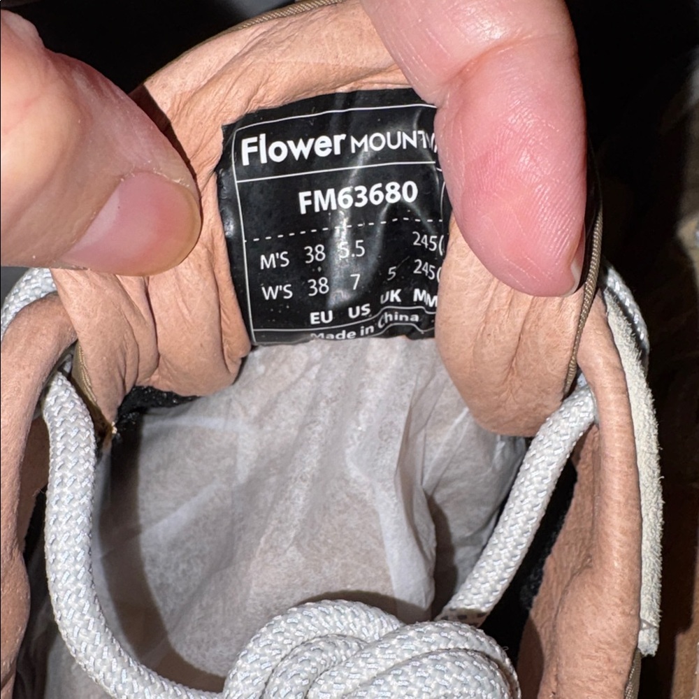 NWT Flower Mountain Yamano 3 Sneaker in Stone Mud - Picture 11 of 15
